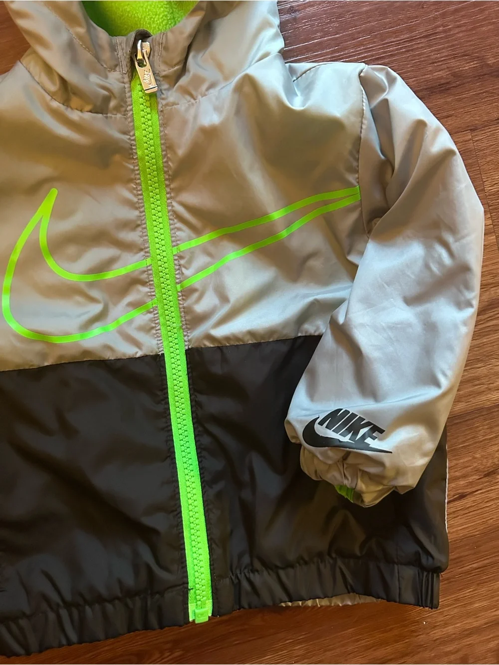 Nike Kids' Hooded Sporty Jacket - grey with Neon Green Lining